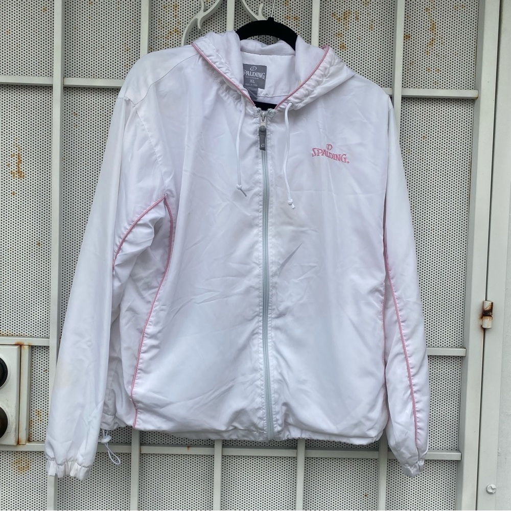 Spaulding women’s XL hooded white parka  long sleeve full front zip **faint mark
